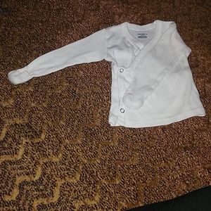 baby gloved top
